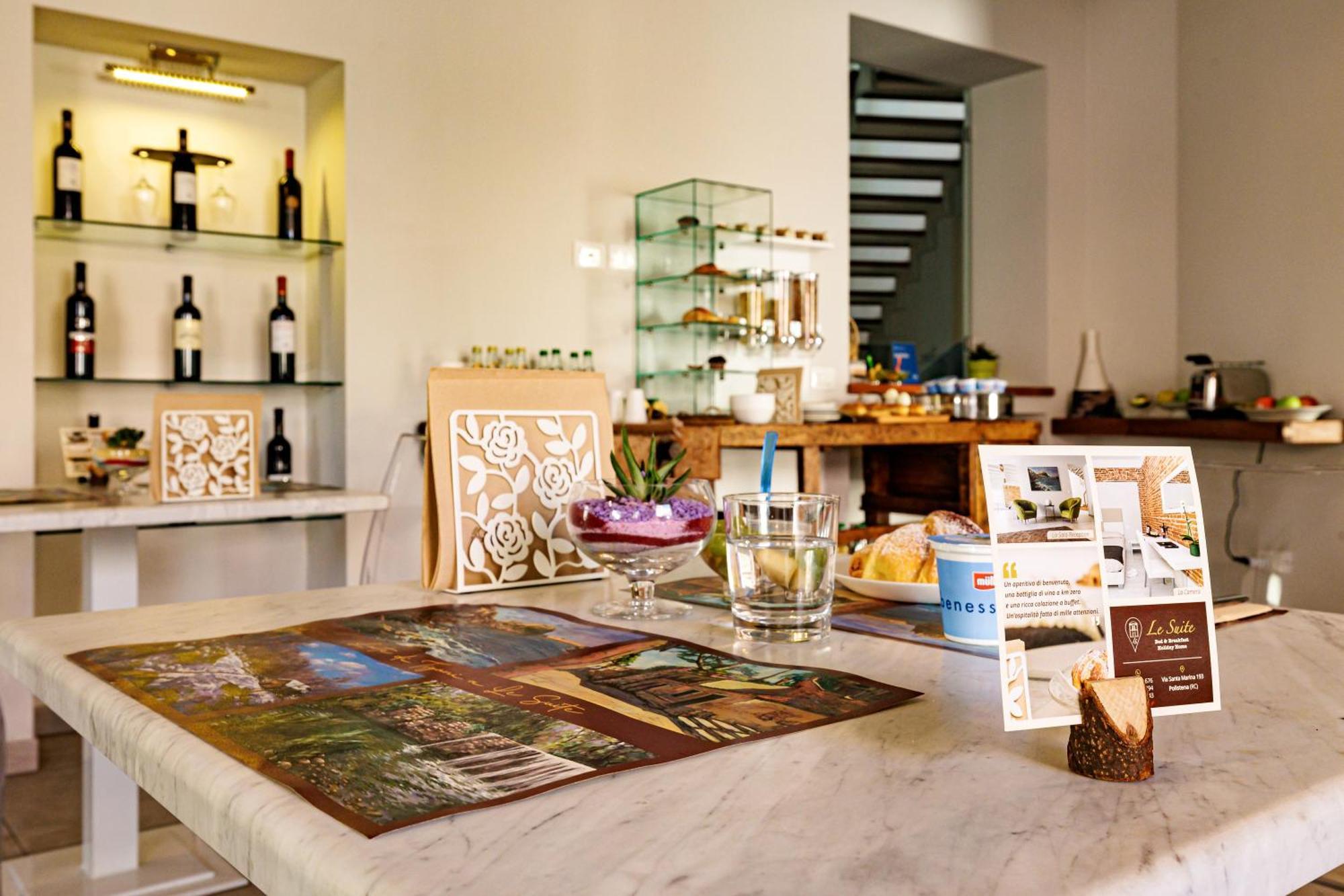 Le Suite Polistena Luaran gambar